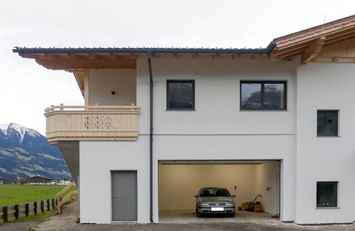 Strass im Zillertal Apartment | Nice apartment for 4 guests with WIFI, TV and balcony