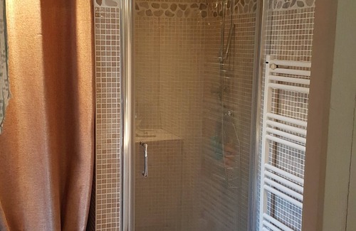 Pernes-les-Fontaines Apartment | Nice apartment in Pernes Les Fontaines