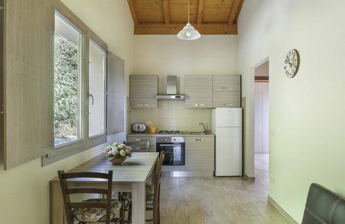 Villa Collemandina Villa | Nice apartment in villa for 3 guests with pool, WIFI, terrace and pets allowed
