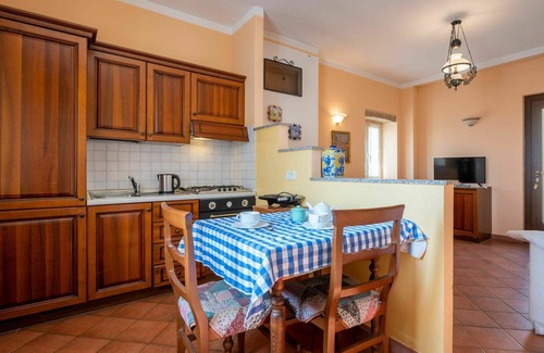Cortazzone Villa | Nice apartment in villa for 4 people with pool, WIFI, TV, patio and pets allowed