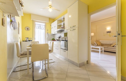 Macchino Apartment | Nice apartment for 6 people with WIFI, A/C, TV, terrace and pets allowed