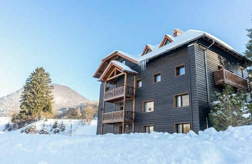 Muhldorf Apartment | Nice apartment for 8 guests with WIFI and balcony