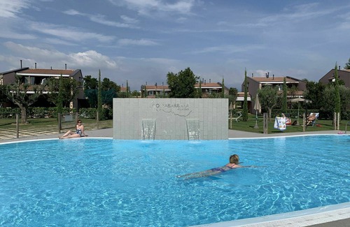 Solarolo Apartment | Nice apartment for 4 guests with A/C, WIFI, pool, TV, balcony and pets allowed