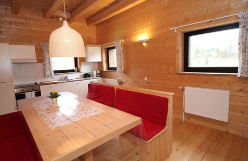 Muhldorf Apartment | Nice apartment for 9 people with WIFI and TV