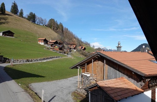 Boltigen Apartment | Nice apartment for 5 guests with WIFI and balcony