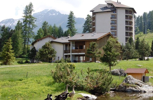 Nendaz Apartment | Nice apartment for 8 guests with WIFI, TV and terrace