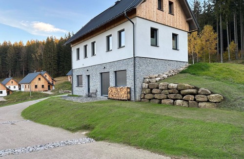 Smrzovka Apartment | Nice apartment for 8 guests with WIFI, TV and terrace