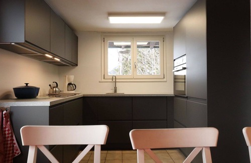 Lenk Apartment | Nice apartment for 10 people with WIFI, TV and balcony