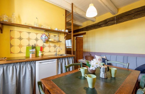 Cortemilia Apartment | Nice apartment for 18 guests with pool, WIFI, patio and pets allowed