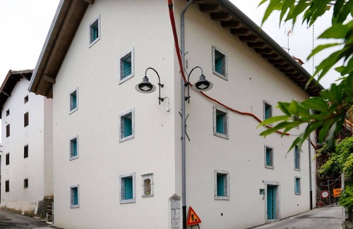 Raveo Apartment | Nice apartment for 2 people with WIFI, TV, patio and pets allowed
