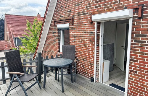 Norddeich Apartment | Nice apartment for 3 guests with WIFI, TV and balcony