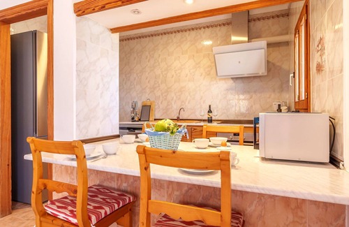 Cala Santany Apartment | Nice apartment for 4 people with A/C, WIFI, pool, TV and terrace
