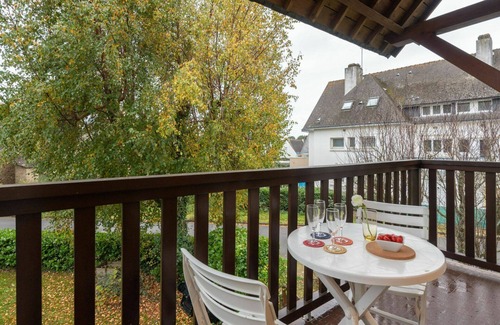 La Trinite-sur-Mer Apartment | Nice apartment for 4 people with WIFI, TV and balcony
