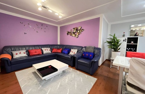 Gloggnitz Apartment | Nice apartment for 5 guests with WIFI, TV and patio