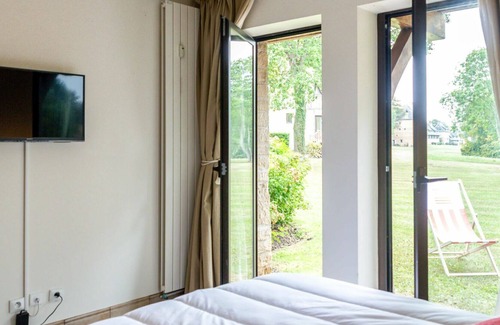 Saint-Arnoult Apartment | Nice apartment for 5 guests with WIFI, TV, terrace and parking