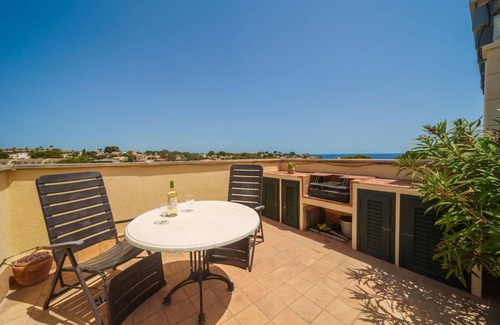 Cala Romantica Apartment | Nice apartment for 6 guests with pool, A/C, hot tub, TV and terrace