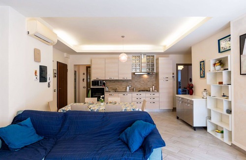 Ceriale Apartment | Nice apartment for 6 people with A/C, WIFI and terrace