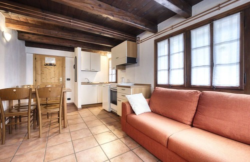 Macugnaga Apartment | Nice apartment for 6 people with TV, pets allowed and panoramic view