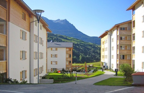 Savognin Apartment | Nice apartment for 8 guests with WIFI, TV, terrace and panoramic view