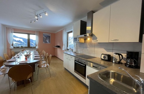 Sonnenberg Apartment | Nice apartment for 14 guests with WIFI, TV, balcony and pets allowed
