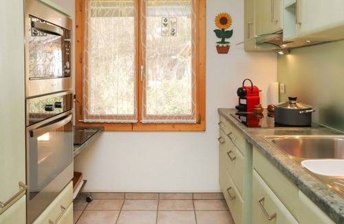 Zweisimmen Apartment | Nice apartment for 6 people with WIFI, TV, balcony, pets allowed and panoramic view