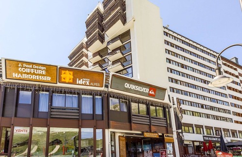 Tignes Apartment | Nice apartment for 4 guests with WIFI, TV and balcony