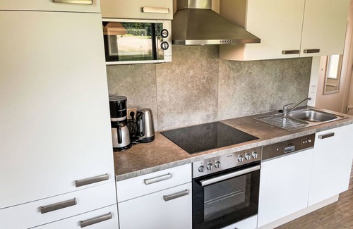 Hechthausen House | Nice apartment in villa for 8 people with WIFI, pool, TV, terrace and pets allowed