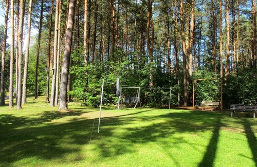 Oberhavel House | Nice apartment in villa for 3 guests with WIFI, TV, terrace and pets allowed