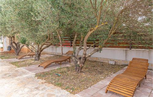 Sibenik Apartment | Nice Apartment In Dubrava Kod Sibenika