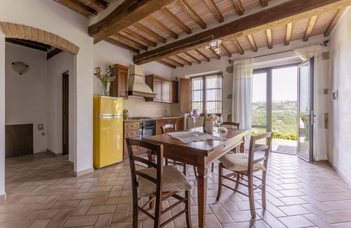 Radicondoli Villa | Nice apartment in villa for 4 people with pool, WIFI, veranda and panoramic view