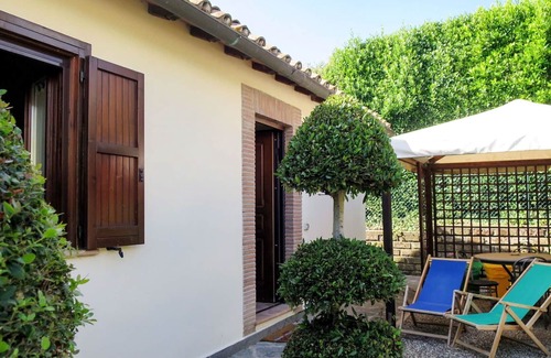 Bolsena Villa | Nice apartment in villa for 4 people with pool, WIFI, TV, patio, pets allowed and parking