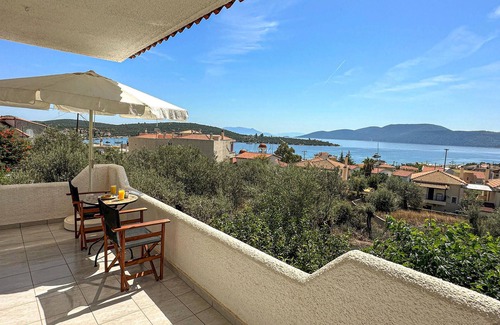 Korfos Apartment | Nice apartment in Korfos, Korinthos