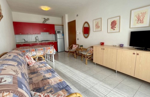 Torre di Fine Apartment | Nice Apartment in Modern Residence with two Swimming Pools