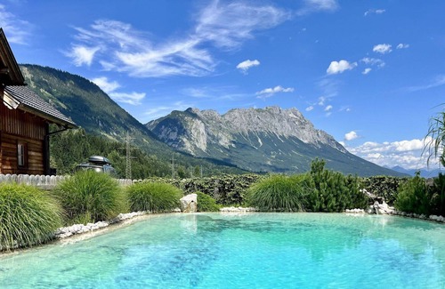 Mitterberg-Sankt Martin House | Nice apartment in villa for 10 guests with WIFI, pool, TV, terrace, pets allowed and parking