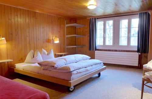 Reichenbach House | Nice apartment in villa for 8 guests with WIFI, TV, patio, panoramic view and parking