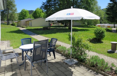 Maierhofen House | Nice apartment in villa for 6 guests with pool, TV and terrace