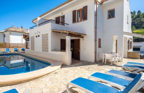Cala Carbo House | Nice apartment in villa for 8 guests with pool, WIFI, A/C, TV and terrace