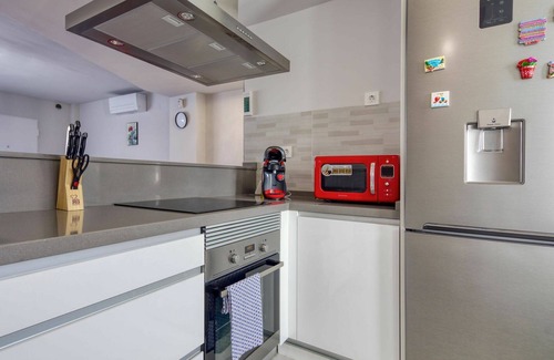 Vergel House | Nice apartment in villa for 4 guests with pool, A/C, WIFI, TV and terrace