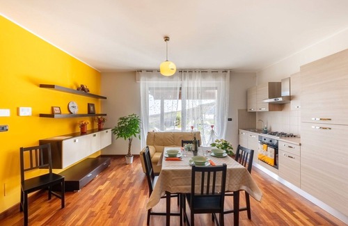 Citta Sant'Angelo Villa | Nice apartment in villa with pool, WIFI, A/C, hot tub, TV, patio, pets allowed and panoramic view