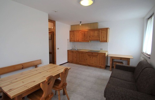 Ledro Apartment | Nice apartment with pool, WIFI, TV, terrace, pets allowed and parking, close to Riva Del Garda