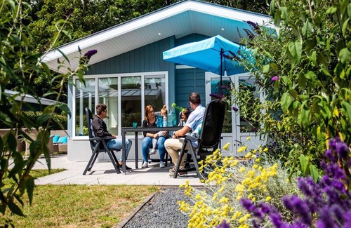 Municipality of Noordwijk House | Nice apartment in villa for 4 guests with pool, WIFI, TV and terrace