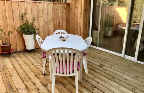 Cap-Ferret Apartment | Nice apartment with terrace right on the beach at the Pointe de Cap Ferret