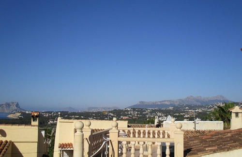 Paichi Apartment | Nice apartment with sea views, roof terrace and nice communal pool