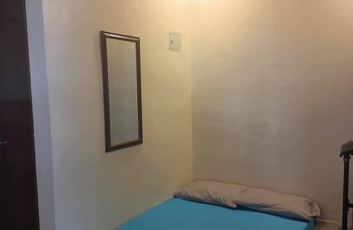 Malitbog House | Nice Bungalow by the bay. Spacious and private.