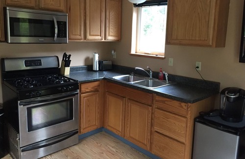 Bear Creek Cabin | Nice cabin located in Seward, Ak