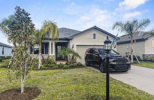 Biggar House | Nice clean home in a great community with tons of amenities. Yearly rental poss.