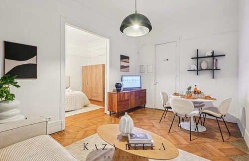 17th Arrondissement Batignolles-Monceau Apartment | Nice flat in Neuilly sur Seine
