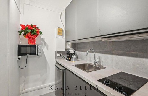 17th Arrondissement Batignolles-Monceau Apartment | Nice flat in Neuilly sur Seine
