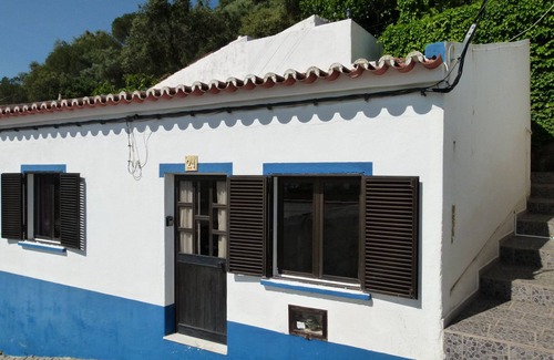 Aljezur House | Nice holiday home with terrace, centrally located in Aljezur