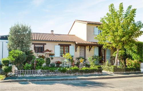 Les Eyzies House | Nice Home In Bergerac With Wifi